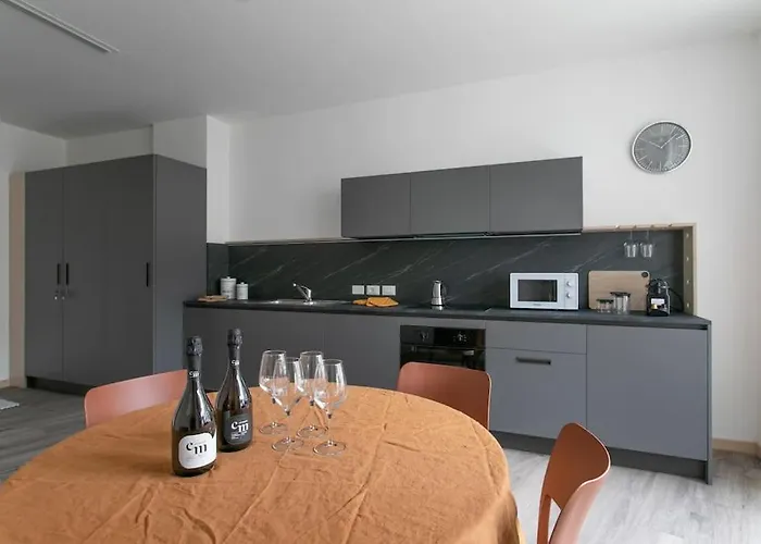 Cal Monda Luxury